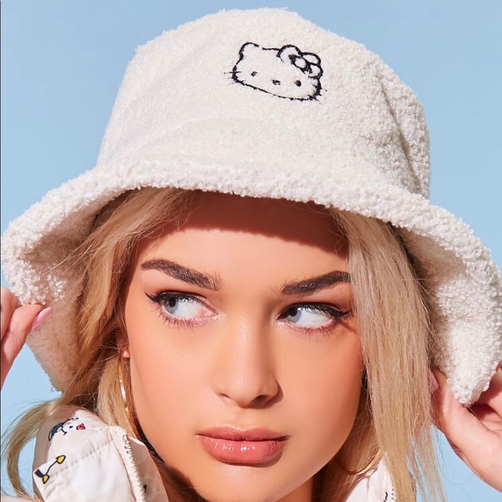 Hello Kitty Bucket Hat